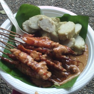 sate ayam ponorogo - dari Sate Ayam Ponorogo (Asia Afrika) di Asia Afrika |Bandung