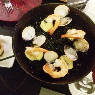 Black Mediterranean squid ink rice with seafood and garlic mayonnaise - Boat Quay / FOC (Boat Quay)|Singapore