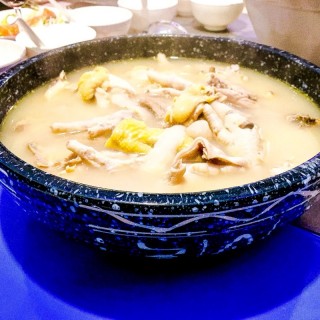 胡椒豬肚滑雞湯 - 位於觀塘的金禾田餐廳 (觀塘) | 香港