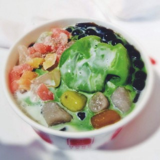 Menu 28 Grass Jelly with Q Ball, Pearl, es krim GreenTea plus Mochi - Serpong / Hong Tang (Sweet Poetry) (Serpong)|Jakarta
