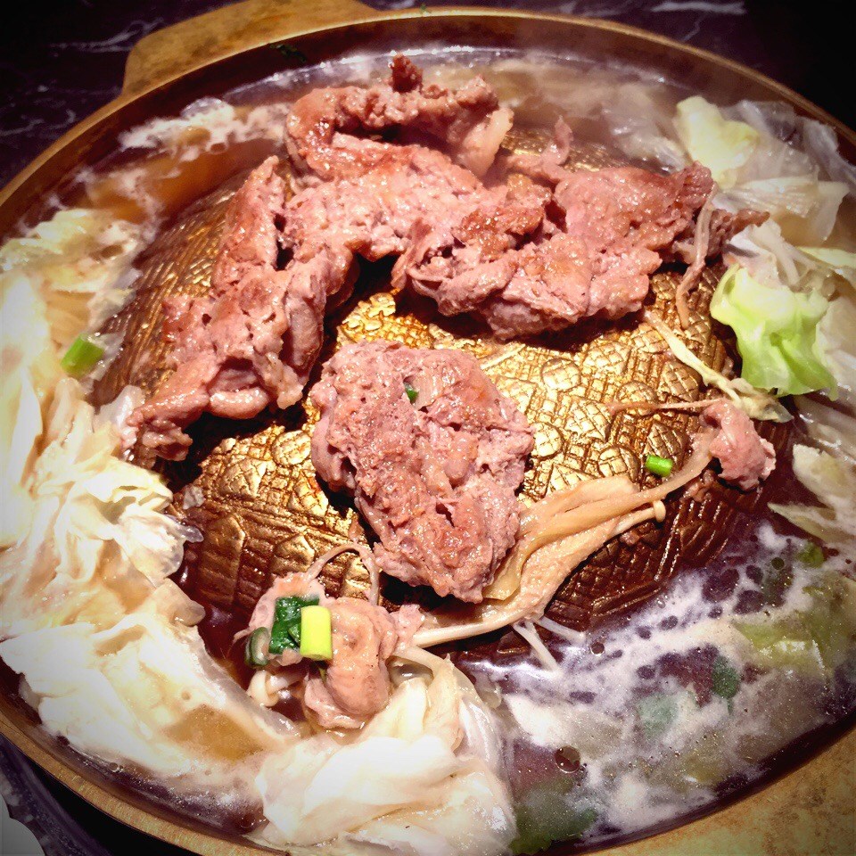 铜板猪肉-泡菜食物胀袋烤肉图片