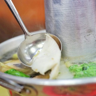 Promfret Steamboat (M) - Arab Street's Nan Hwa FishBoat (Arab Street)|Singapore