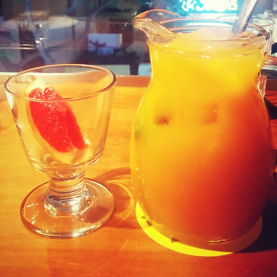 冰鲜果茶 iced fresh fruit tea  $ 58