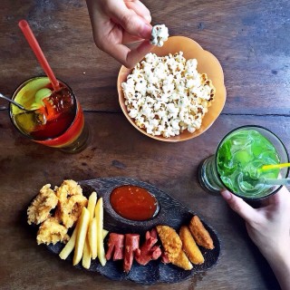 Snack Platter - Kebon Sirih's Melly's Garden Bar & Resto (Kebon Sirih)|Jakarta