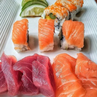 Various Sushi and Sashimi - Makati's Circles Event Café (Makati)|Metro Manila