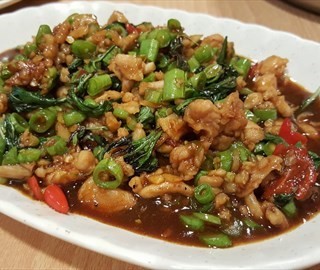 Stir-Fry Basil, Minced Meat (Chicken) with Long Beans - 位于芽籠的Spicy Thai Thai (芽籠) | 新加坡