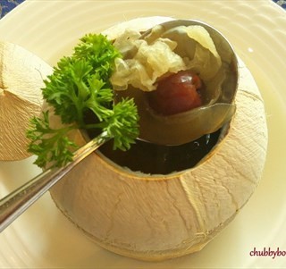 Double Boiled Snow Fungus and Osmanthus served in Coconut - Sentosa's Wokº15 Kitchen (Sentosa)|Singapore