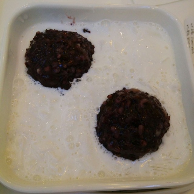 白雪黑糯米