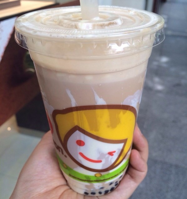 蛋糕珍珠奶茶