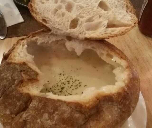 面包蛤蜊浓汤