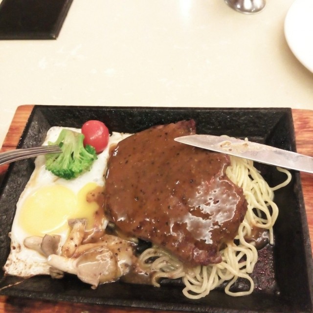 菲力牛排