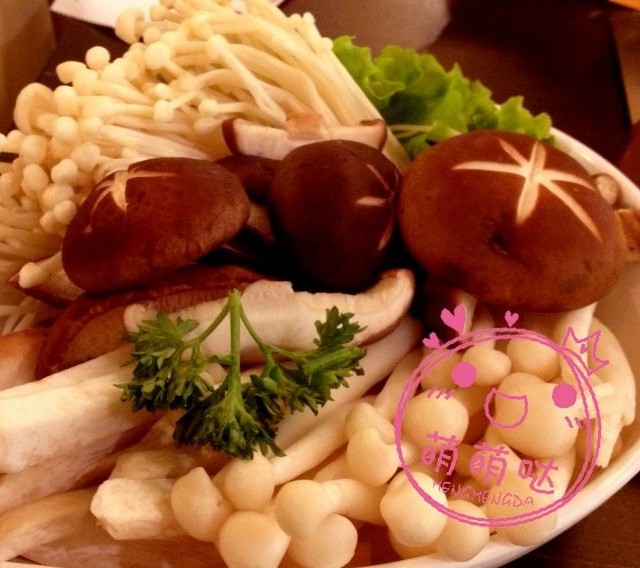 菌类拼盘