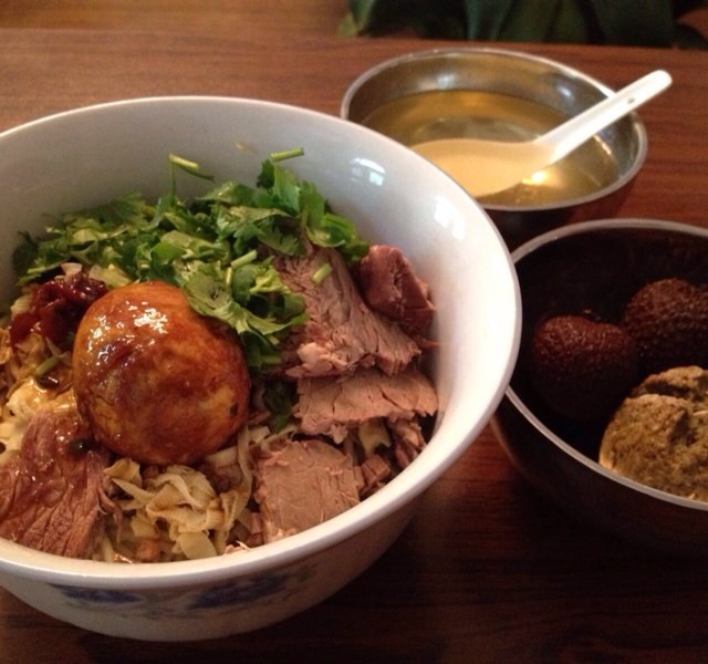 牛肉拉面