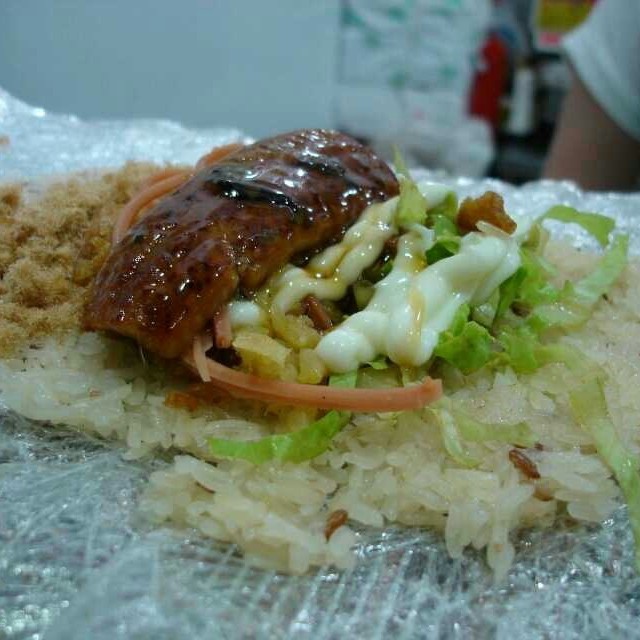 鳗鱼饭团