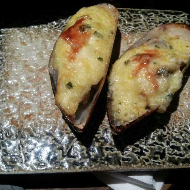 焗青口贝