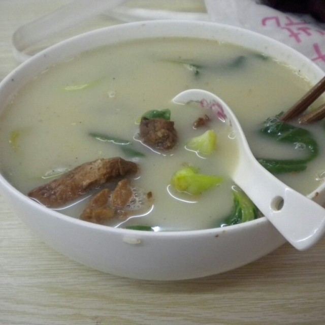 排骨汤面