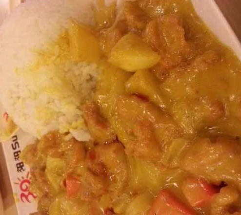 咖喱鸡肉饭