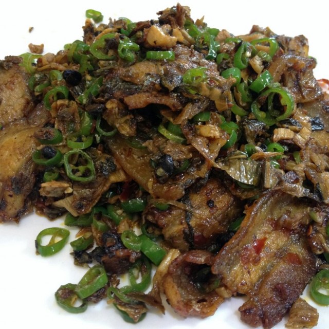 盐菜回锅肉