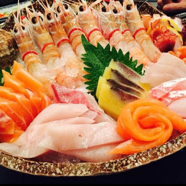 刺身拼盘