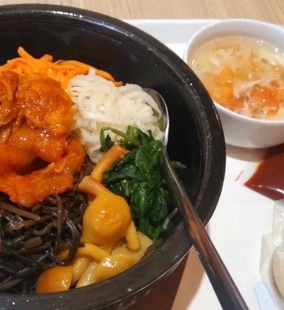 石锅拌饭