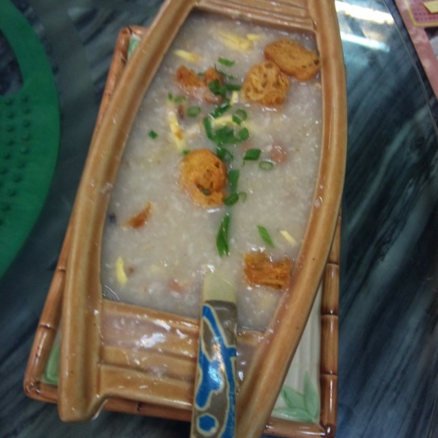 荔湾艇仔粥