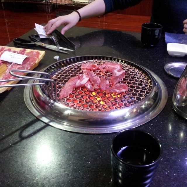 黑毛牛肉