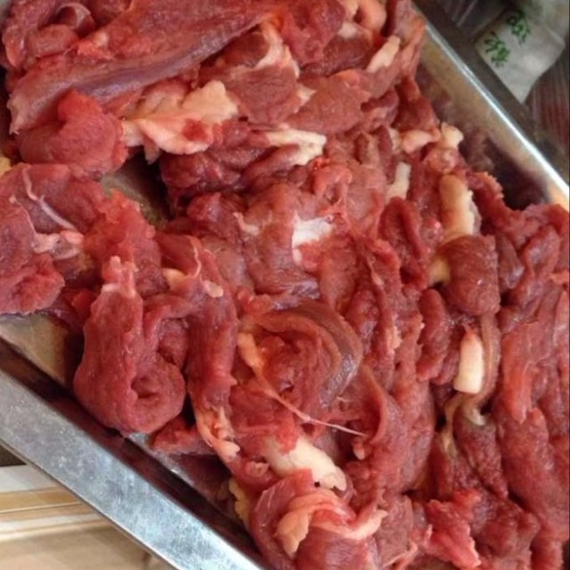 热气牛肉