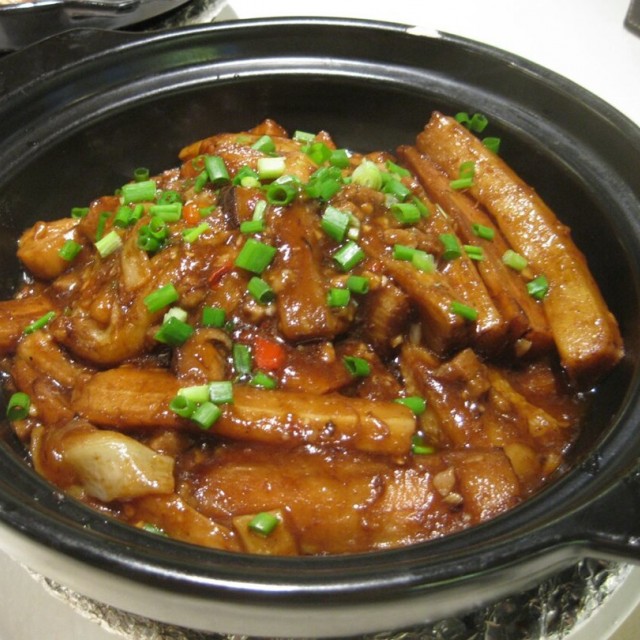 咸鱼茄子煲