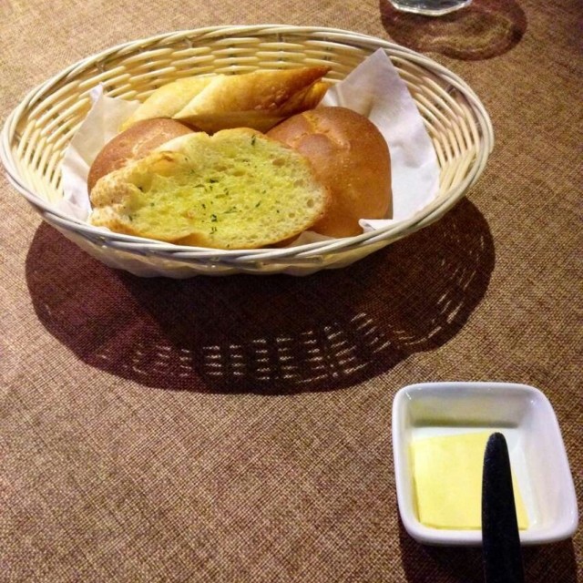 Bread 餐前面包