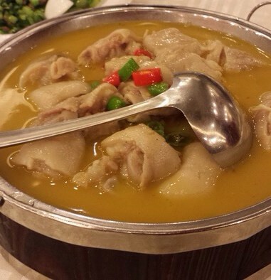 酸汤美容蹄