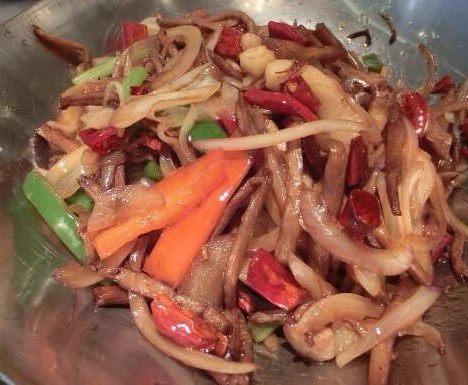 干锅菌菇