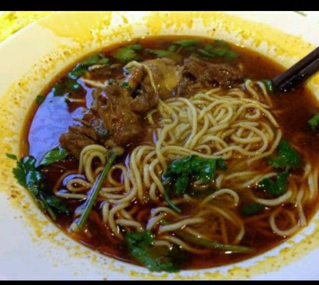 江湖牛肉面