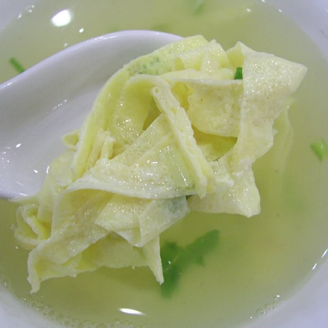 鸡汁蛋皮汤