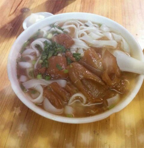 牛腩粉