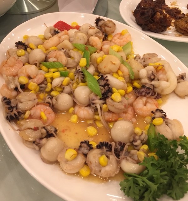 墨鱼鲜虾炒干贝