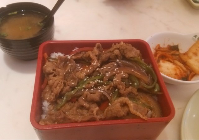 牛肉饭