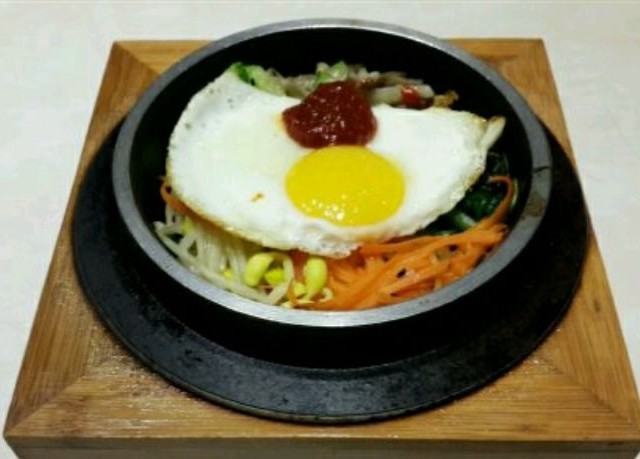 石锅拌饭
