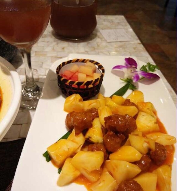 菠萝咕咾肉