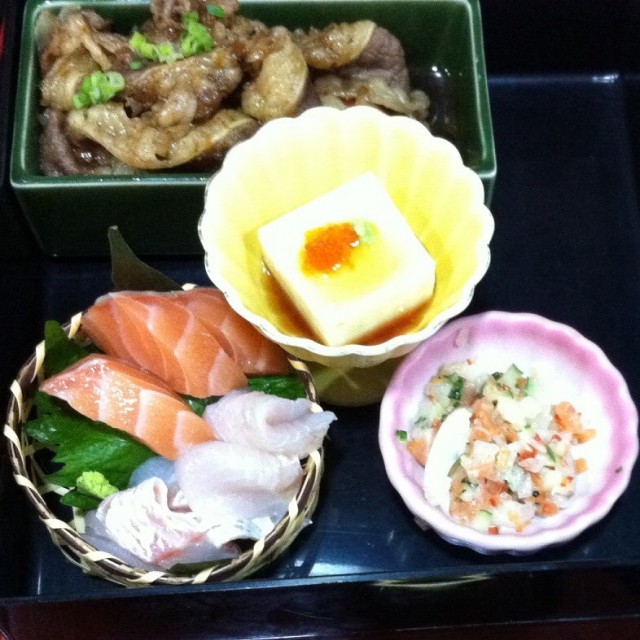 游膳