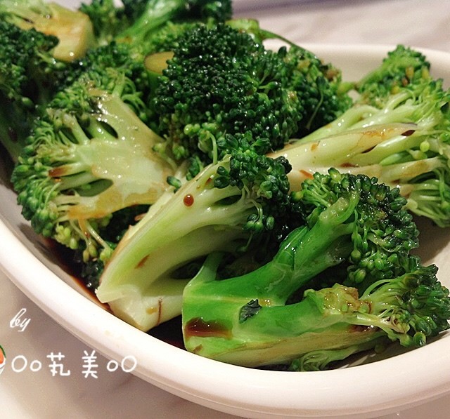 白灼西兰花