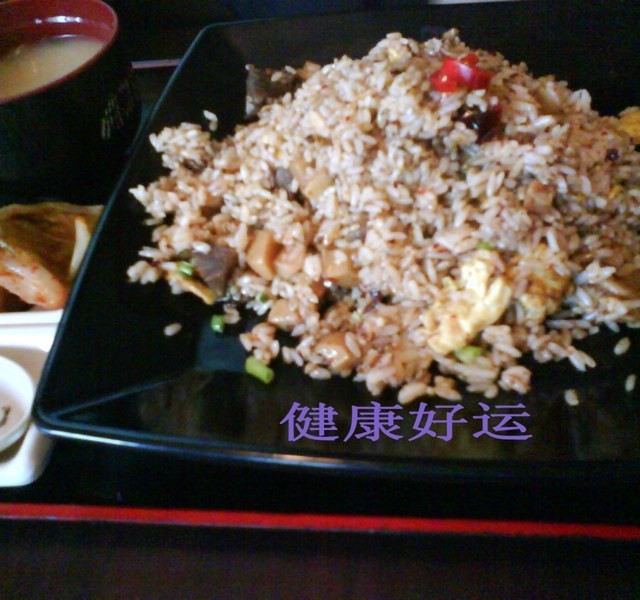 麻麻辣辣牛肉炒饭