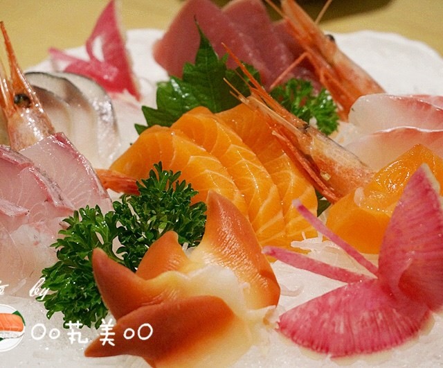 刺身拼盘