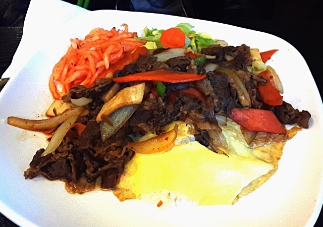 牛肉蛋包饭套餐