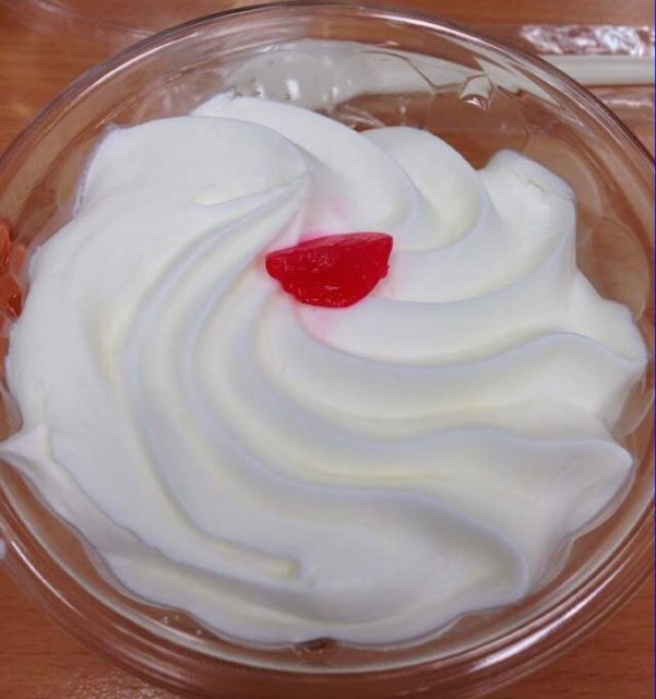 鲜奶杯