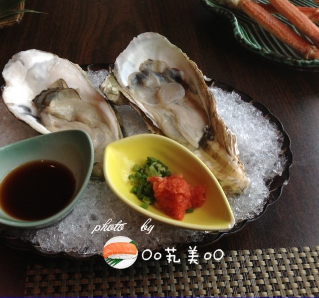 生蚝刺身