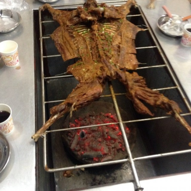 烤羊腿