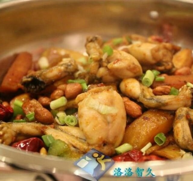 干锅牛蛙