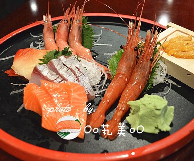 特色刺身拼