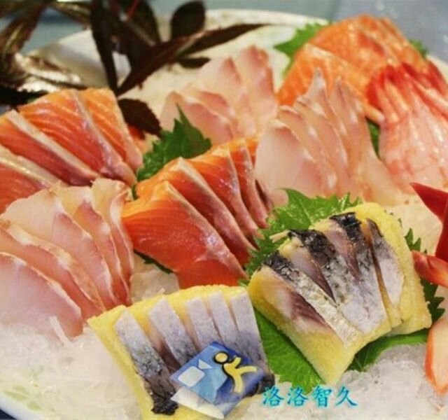 生鱼片拼盘