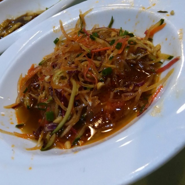 凉拌海蜇丝